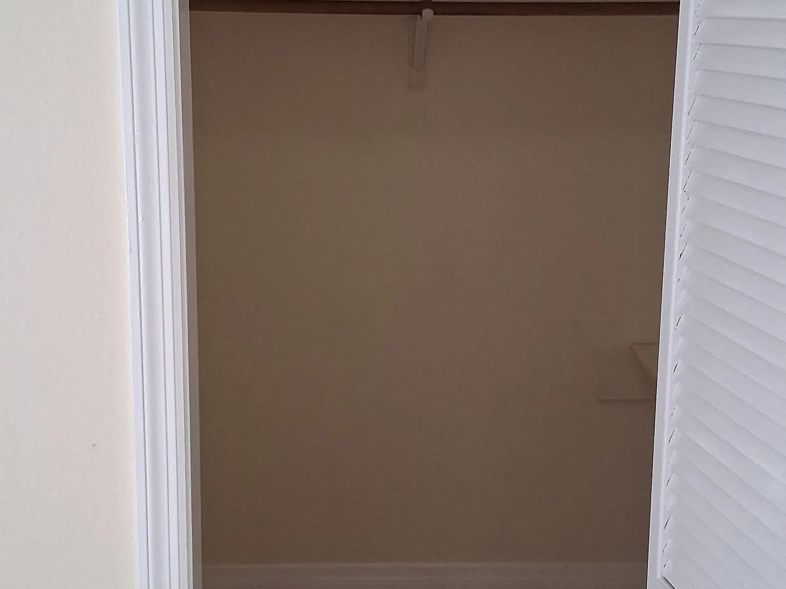 2 bed, 1250 sqft, $1,400 — Photo 3