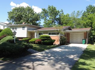 233 Valley View Dr, Wilmette, IL 60091
