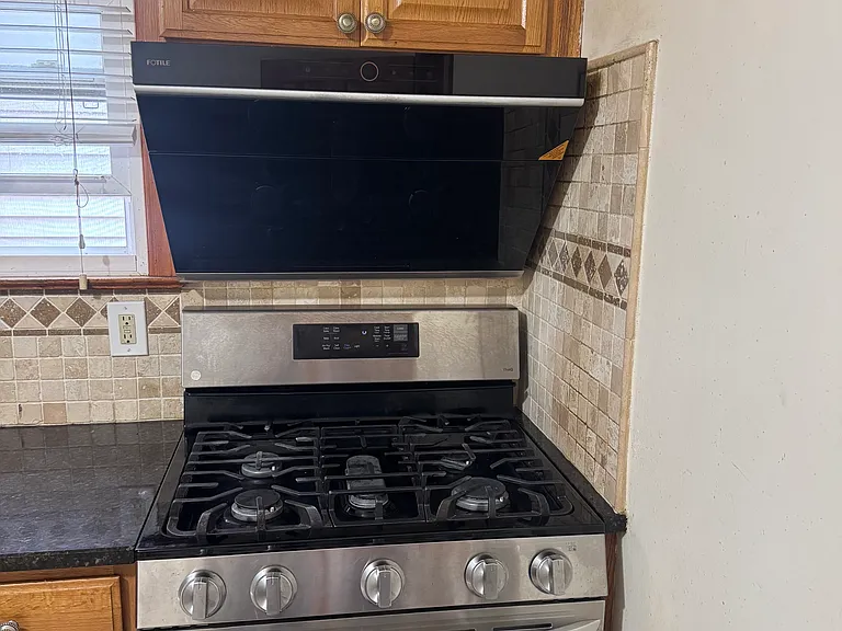 740 Cleveland Ave #1 — Photo 6