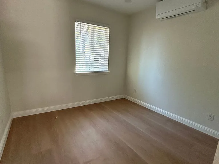 316 Butcher Rd — Photo 13