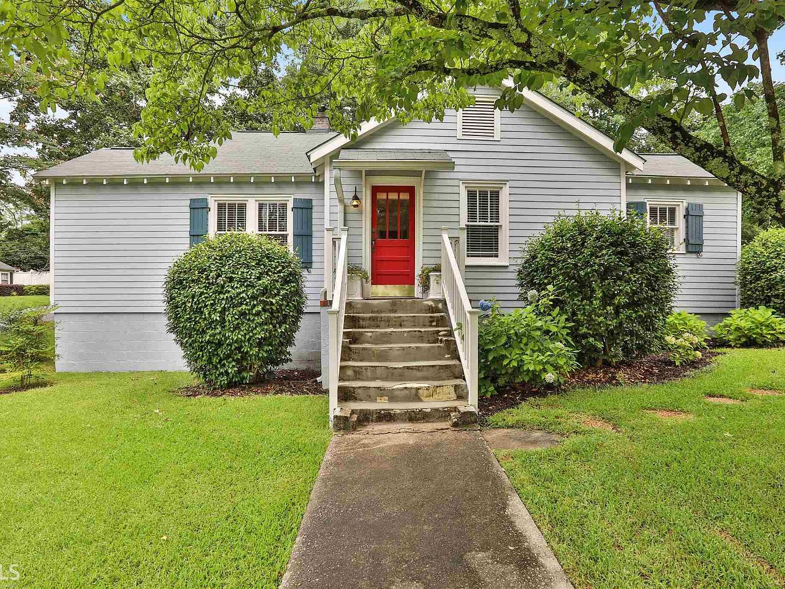 15 6th St, Newnan, GA 30263 | Zillow