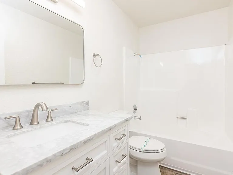 721 Buena Tierra Way #190 — Photo 14