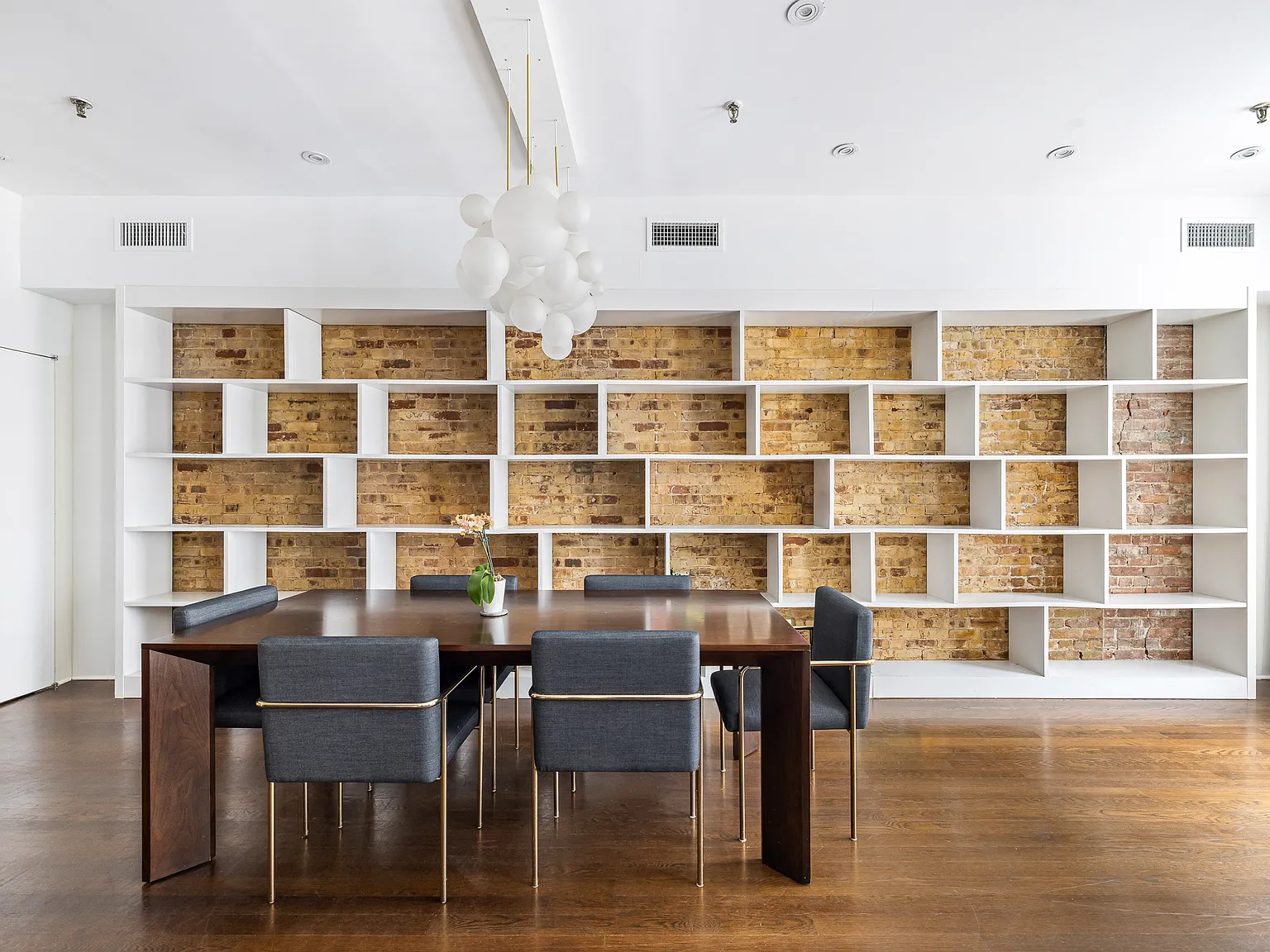 240 West 23rd Street — Photo 3