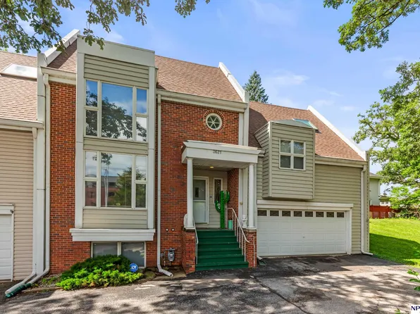 3621 Leavenworth Ct, Omaha, NE 68105
