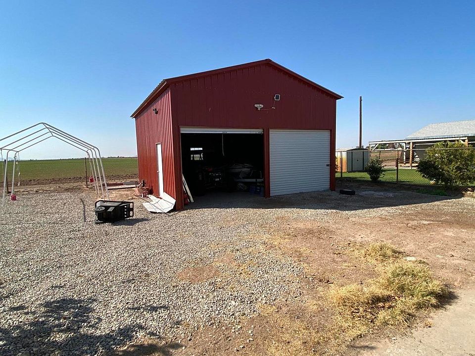2nd image of 2337 Riviera Dr