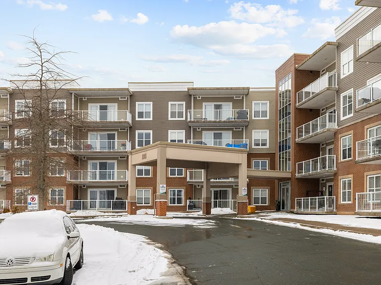 235 Baker Dr — Photo 19