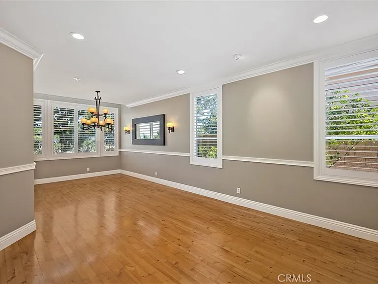 44 Raven Ln — Photo 4
