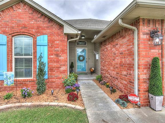 2nd image of 13409 Cross Vine Ct
