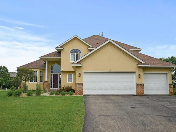 14210 Badger Cir NW, Prior Lake, MN 55372