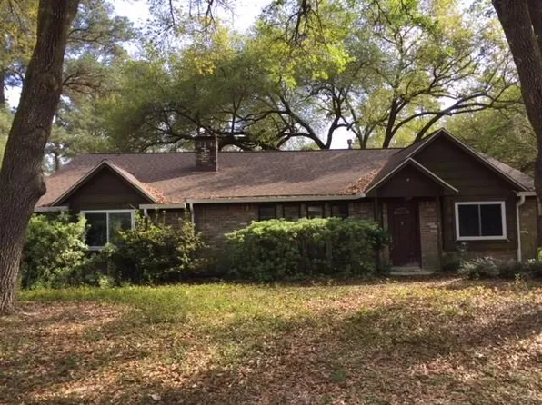 209 Sherbrook Cir, Conroe, TX 77385
