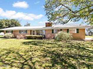 17615 Pelican Rd, Erath, LA 70533