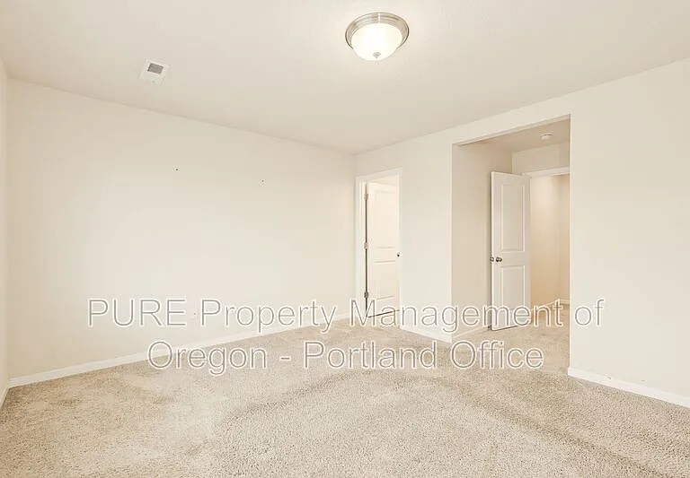 6714 NW 158th Ave — Photo 30
