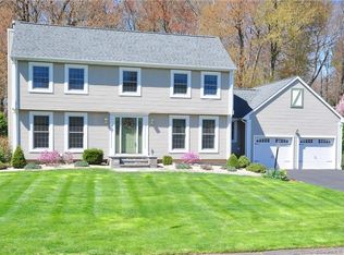 53 Village Ln, Windsor, CT 06095
