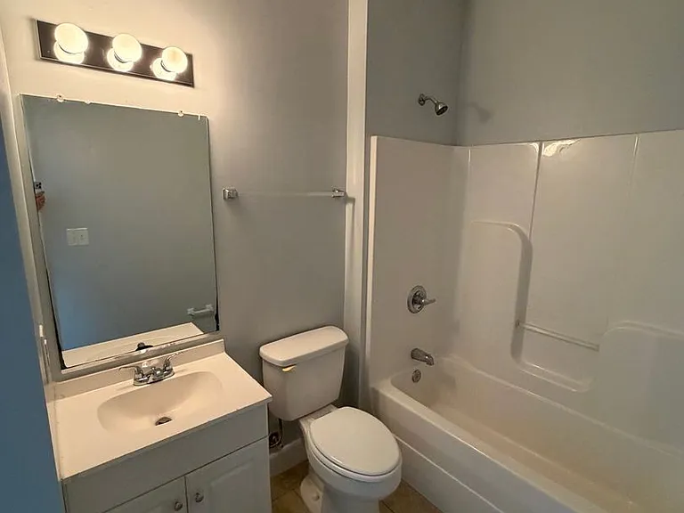 1007 N 25th Street — Photo 17