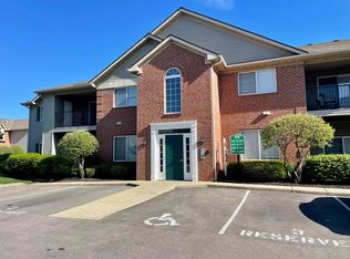 647 Spring Valley Dr, Lewis Center, OH 43035