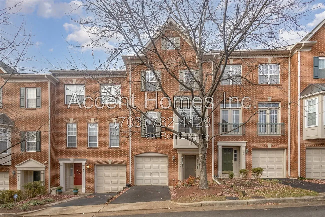 3 bed, 2.5 bath, 1997 sqft, $3,400 — Photo 1