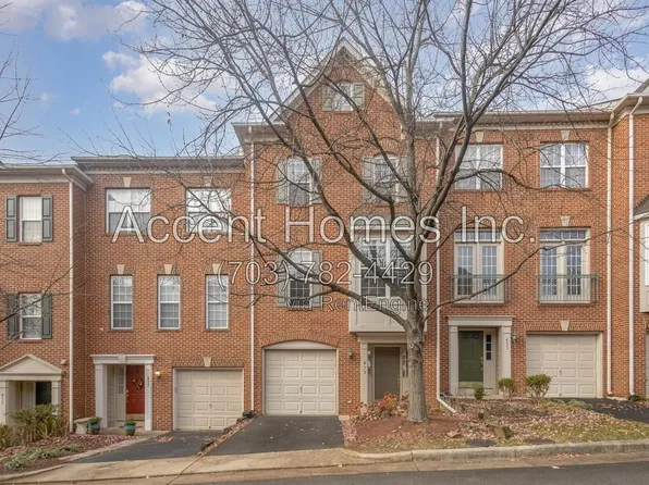 433 Stanton Pl, Alexandria, VA 22304