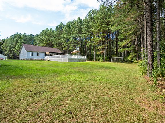 5th image of 463 Pine Forest Ct