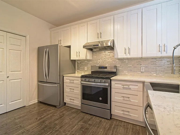 13421 Tossa Ln — Photo 8