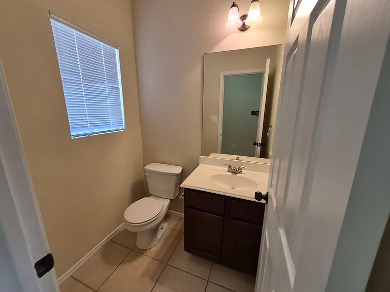 7206 Colina Way — Photo 3