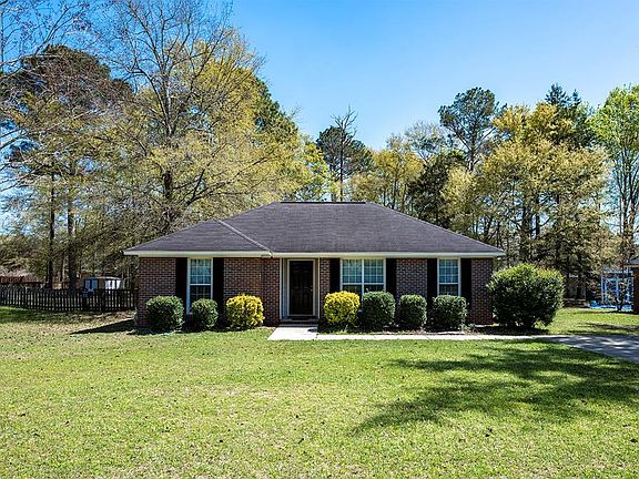 2nd image of 111 Toccoa Dr