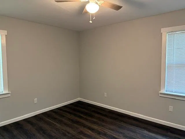 3 bed, 1344 sqft, $2,200 — Photo 2