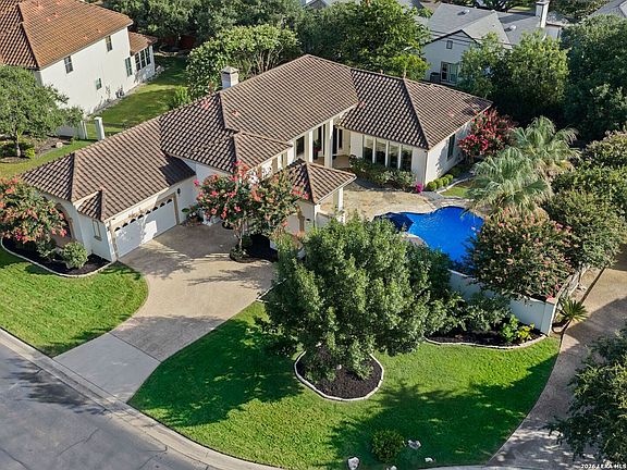 2nd image of 95 THREE LAKES DR