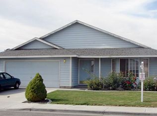 8215 Orcas Dr, Pasco, WA