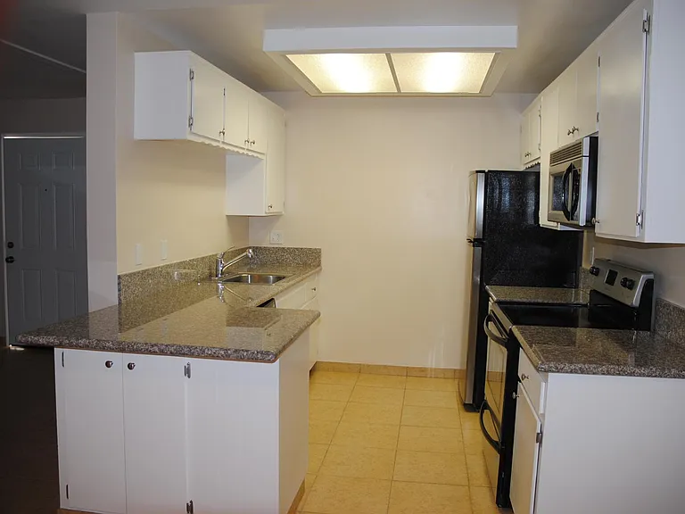 32200 Cathedral Canyon Dr #69 — Photo 11