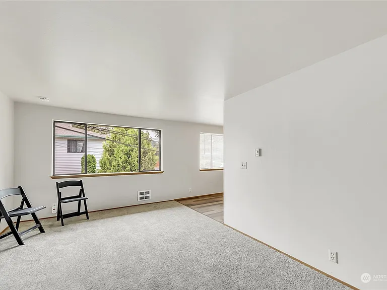 1720 201st Pl SE #3-D — Photo 2