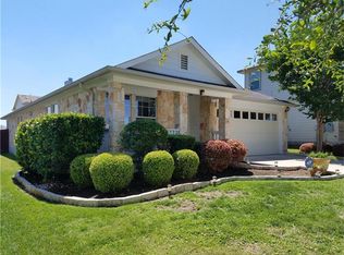 1004 Beacon Cv, Hutto, TX 78634