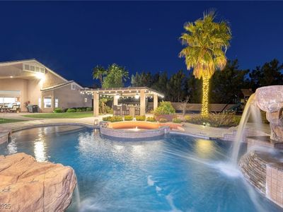 382 Chaplin Cove Ave, Las Vegas, NV, 89183