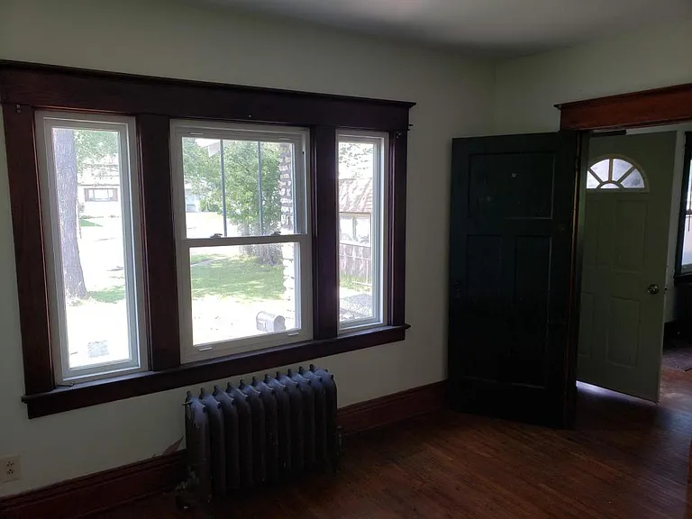 993 Englewood Ave — Photo 12