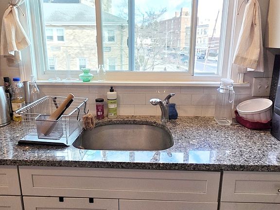 5th image of 764-766 Mount Auburn St #2