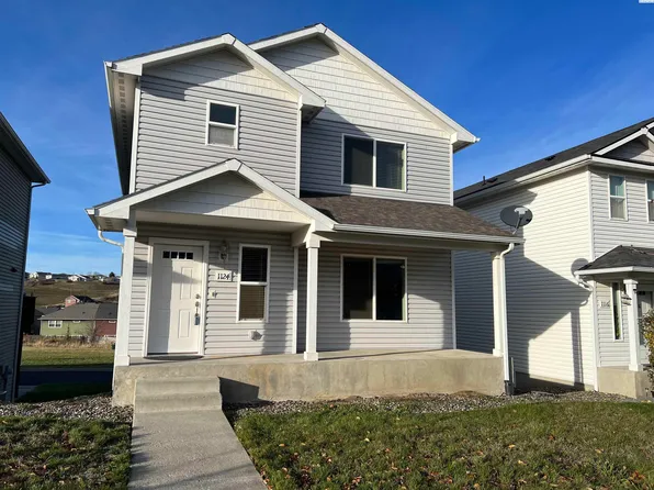 1124 SW Lost Trail Dr, Pullman, WA 99163