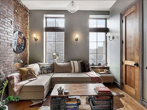 3rd image of 57 Grand St APT 5A