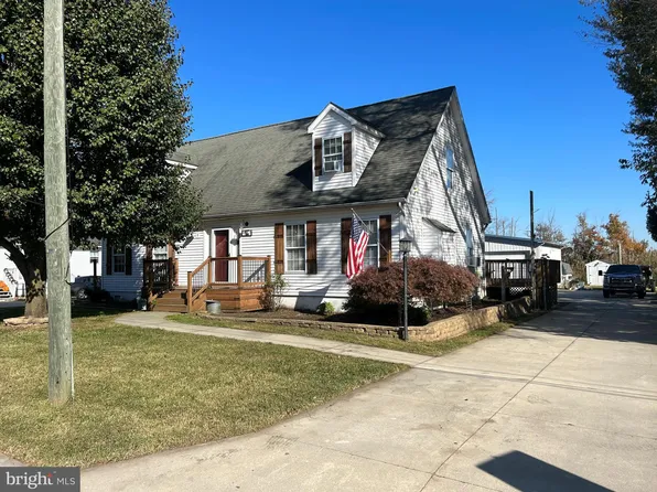 14 Beaver Ave, Pennsville, NJ 08070