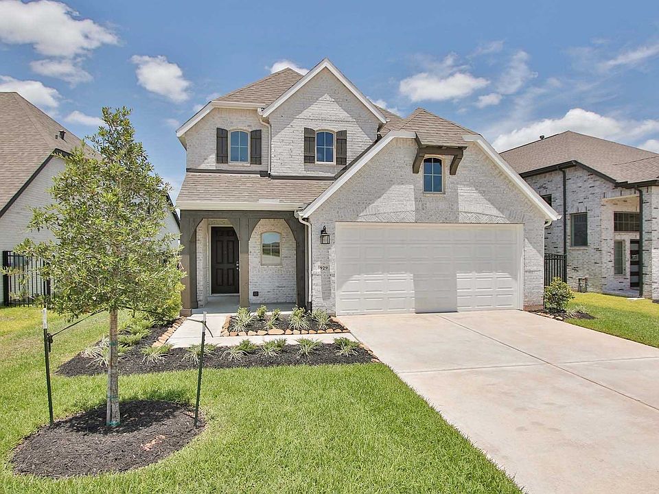 1st image of 929 Newport Creek Dr