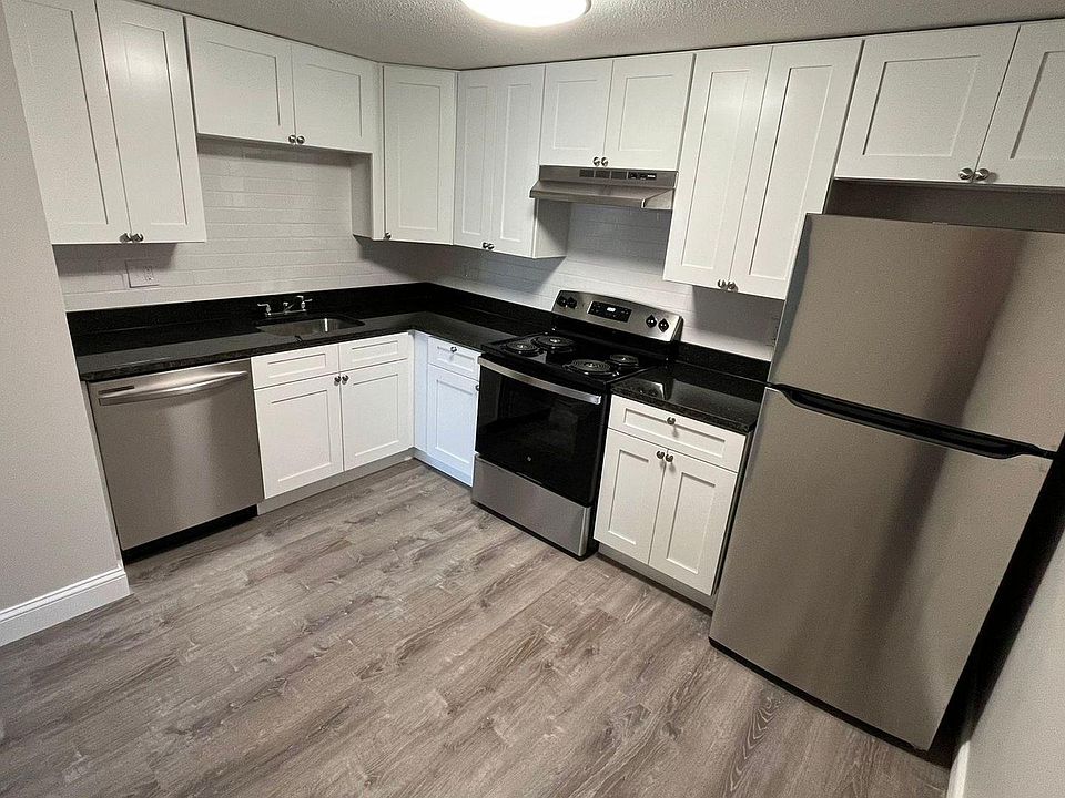 800 Farm Rd Marlborough MA Zillow