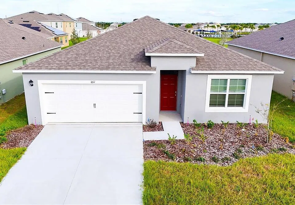 1811 Silverbell Loop