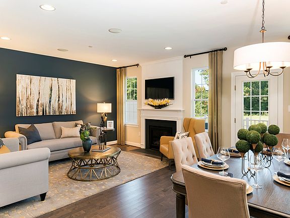 New construction luxury townhomes by W.B. Homes