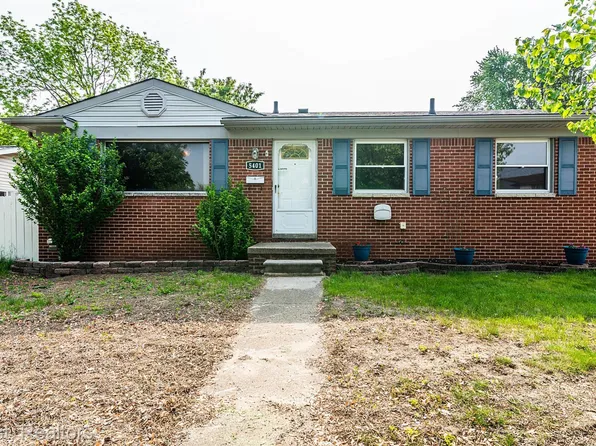 5401 Woodward St, Wayne, MI 48184