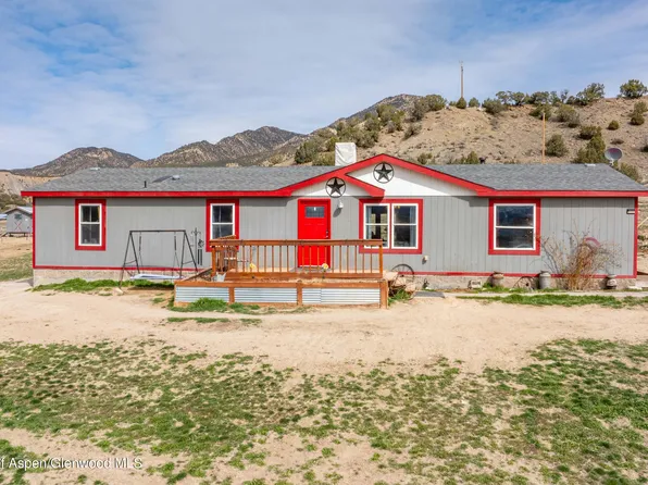 1175 Jewell Ln, Rifle, CO 81650