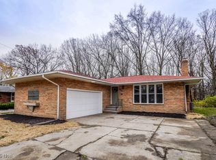 2048 Thurmont Rd, Akron, OH 44313