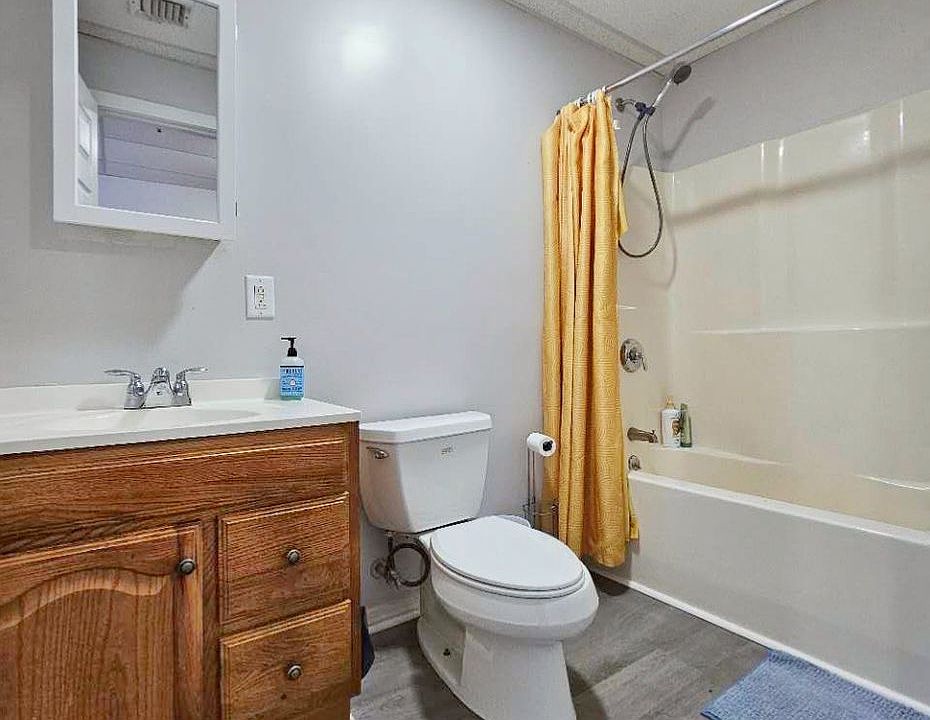 1st image of 282-286 Main St #1