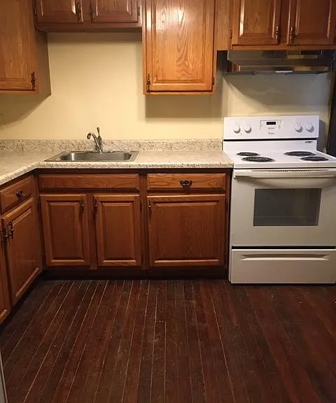 834 Main St #1 — Photo 13