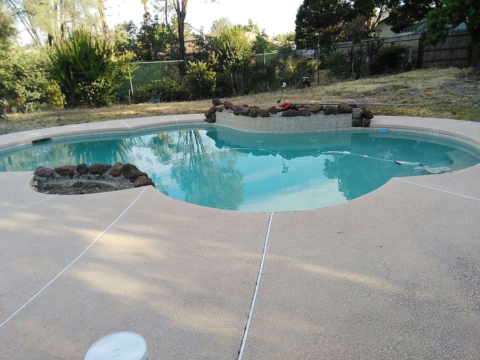 2nd image of 3037 Sunglow Dr
