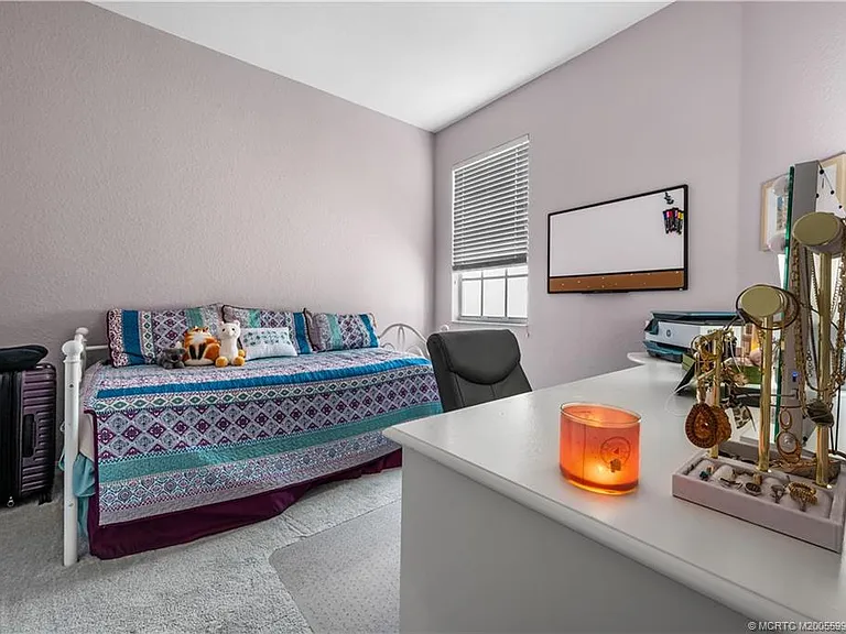 1560 SE Wilshire Pl #102 — Photo 14