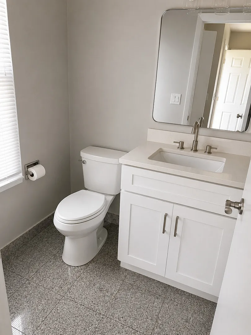 3 bed, 2.5 bath, 2241 sqft, $3,600 — Photo 4