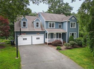 132 Cornfield Rd, Milford, CT 06461